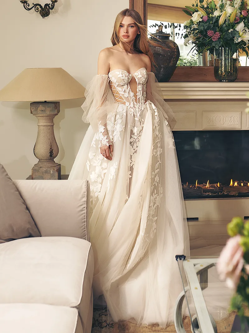Gale by Galia Lahav