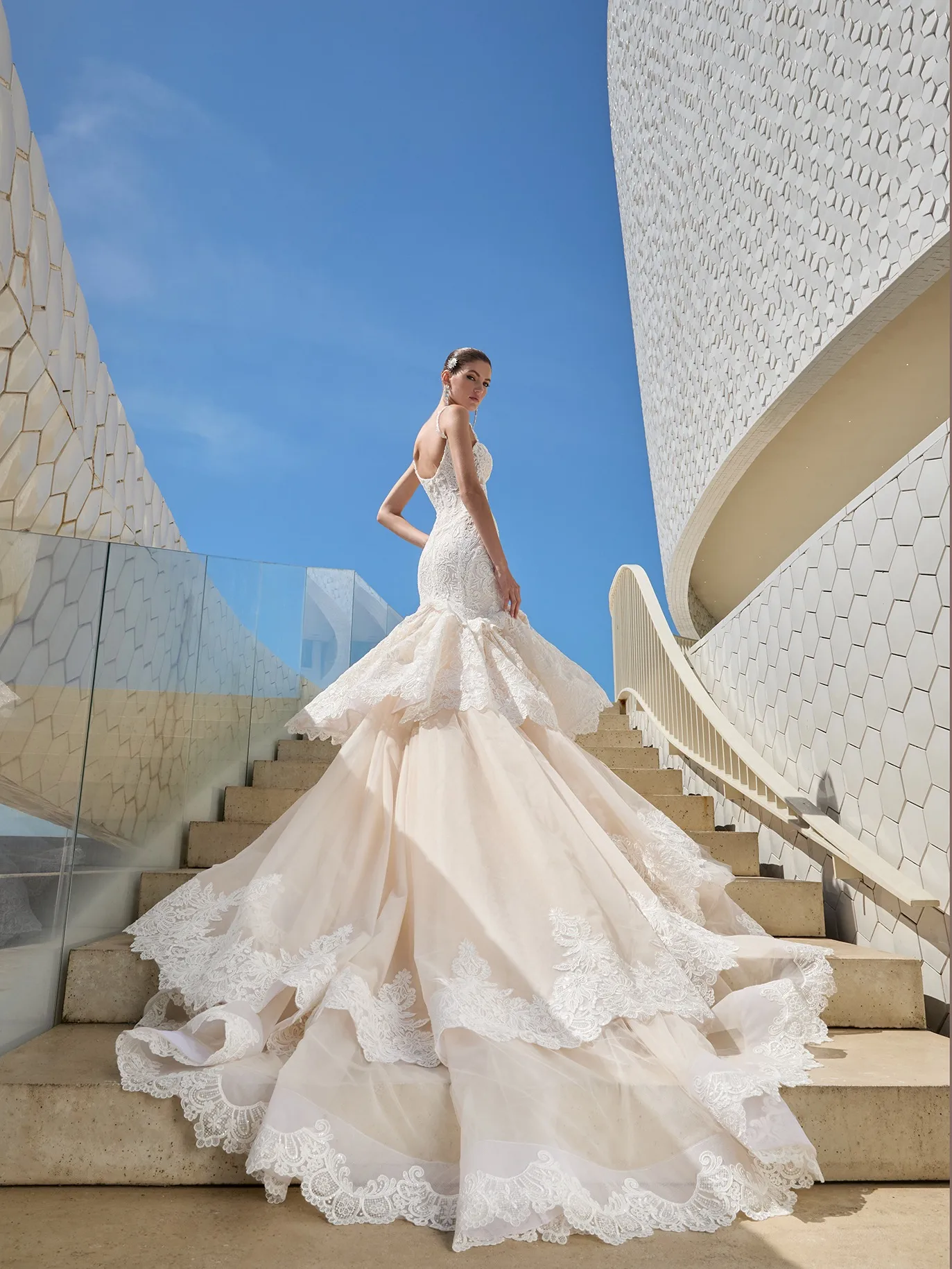 Pompadour by Galia Lahav, photo 2