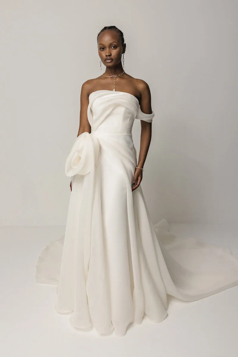 Ophelia by Saint Bridal