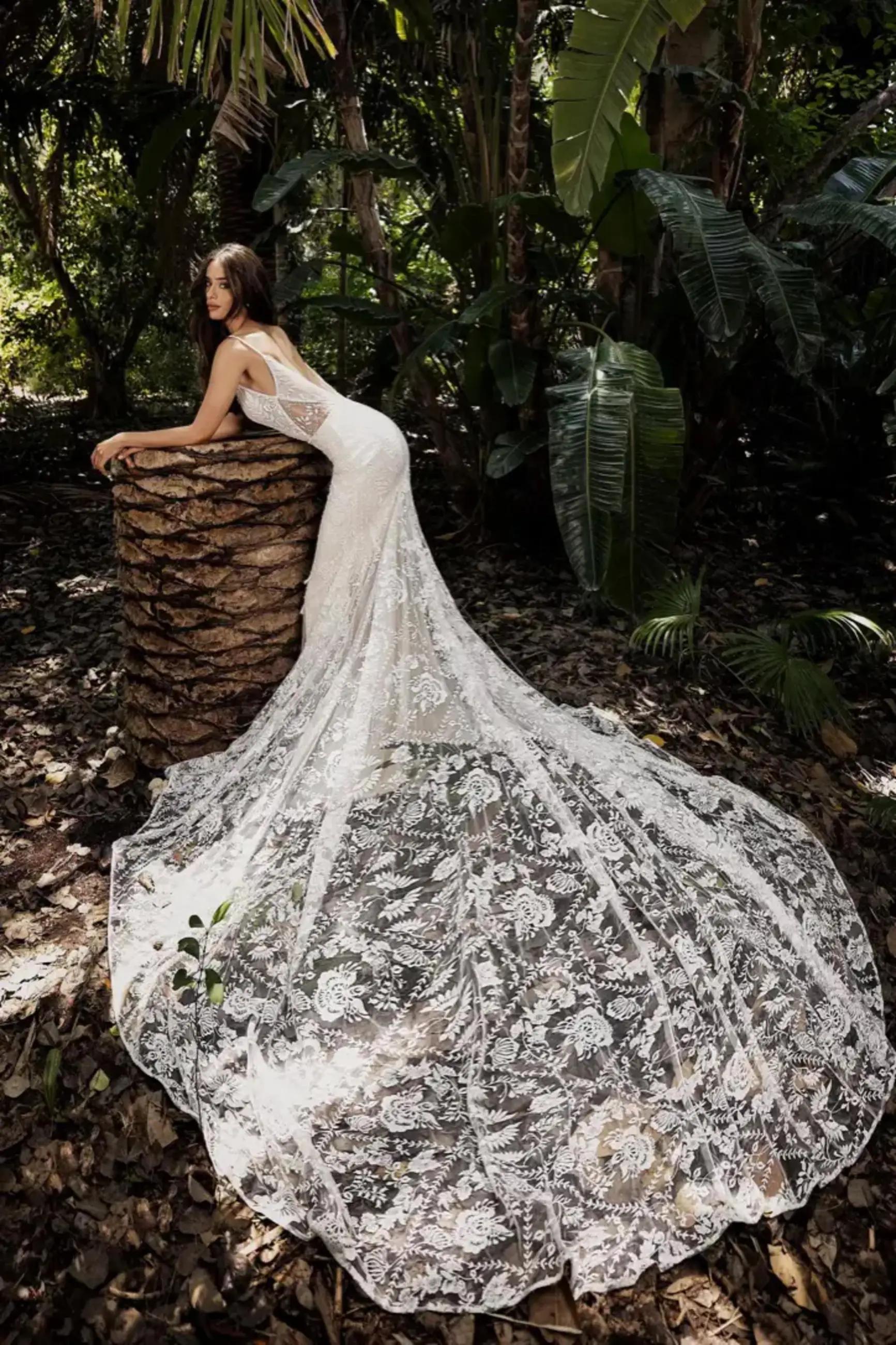 Blooms and Brides: A Guide to Choosing Your Spring Wedding Gown Image