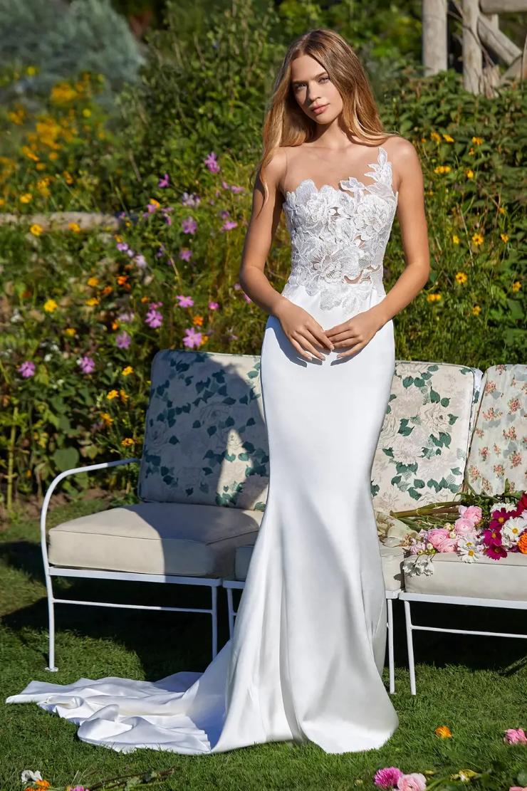 The Arianna Dress - White Runway Blog  Navy bridesmaid dresses, Perfect  bridesmaid dress, Online wedding dress
