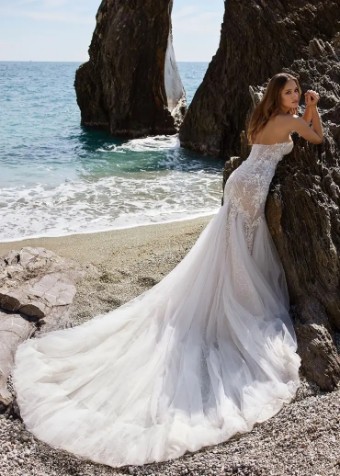 Ines Di Santo #Aura #3 Soft Nude thumbnail