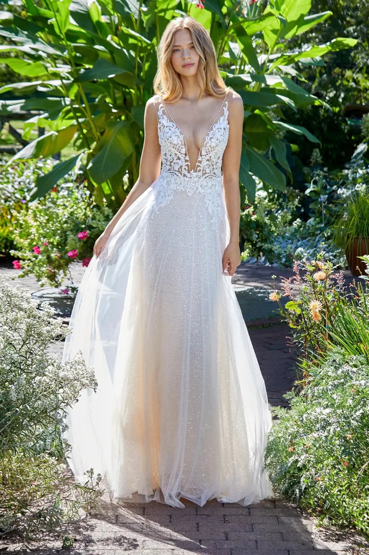 Ines di sale santo spring 2019