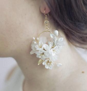 Twigs & Honey #Creamy Blossom Silk Flower Earrings #1 Ivory/Silver thumbnail