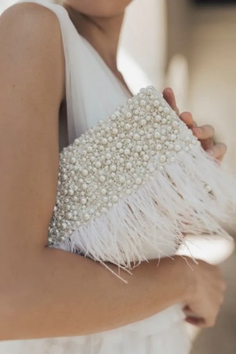 Untamed Petals #Featherington Clutch #0 default Ivory thumbnail