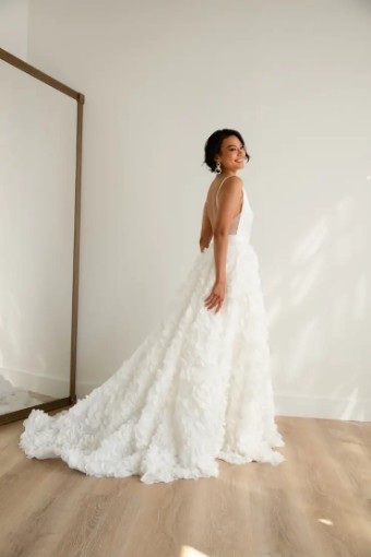Rebecca Schoneveld #Amanda-Kerry #1 Natural White thumbnail