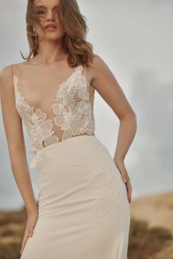 Rish Bridal #Beline #2 Ivory thumbnail