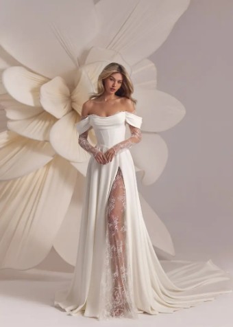 Eva Lendel #Baccara #0 default Ivory thumbnail