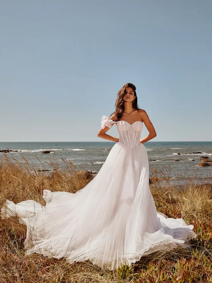 Plus Size Wedding Dresses | MaidenWhite