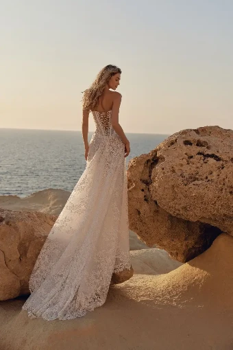 Eva Lendel #Quartz #2 default Ivory thumbnail