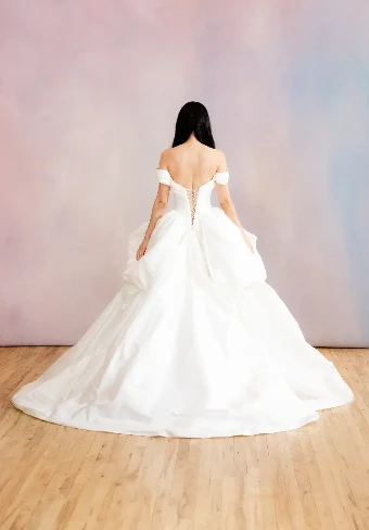 Ines Di Santo #Elwood #1 default Vanilla thumbnail